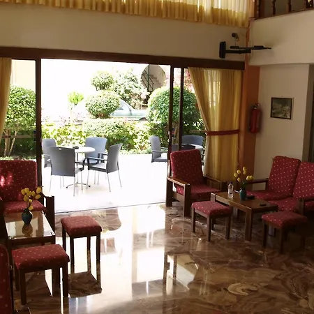 酒店 Yiorgos 科斯镇