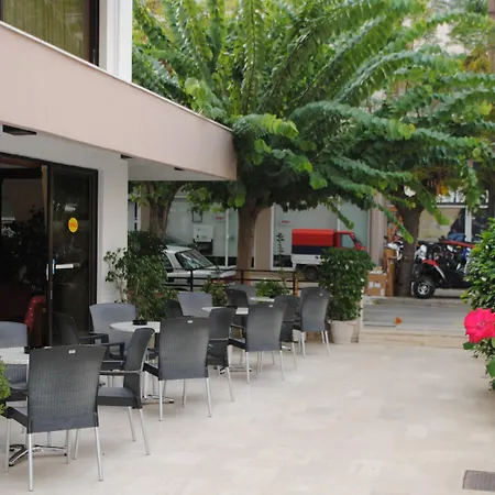Yiorgos Hotel