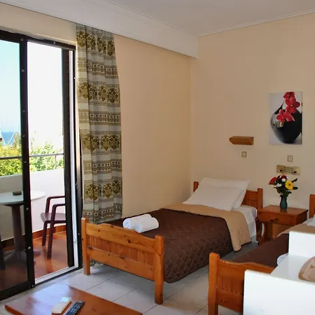 Yiorgos 2* بلدة كوس